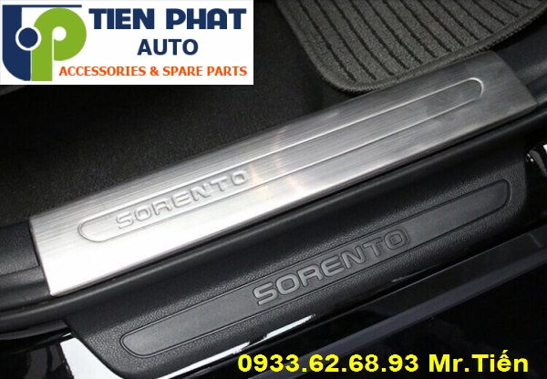 Nẹp Bước Chân Trong Chống Trầy Xe Kia Sorento 2016 Tại Tp.Hcm Nẹp Bước Chân Trong Chống Trầy Xe Kia Sorento 2016 Tại Tp.Hcm